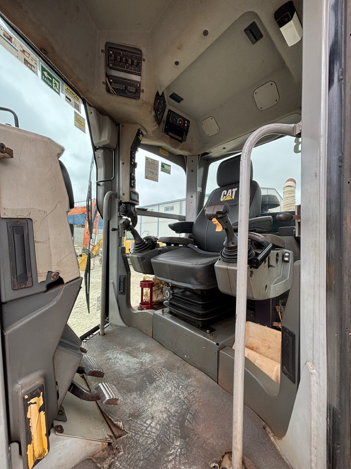 CATERPILLAR 140M en leasing occasion CATERPILLAR 140M: photos 11
