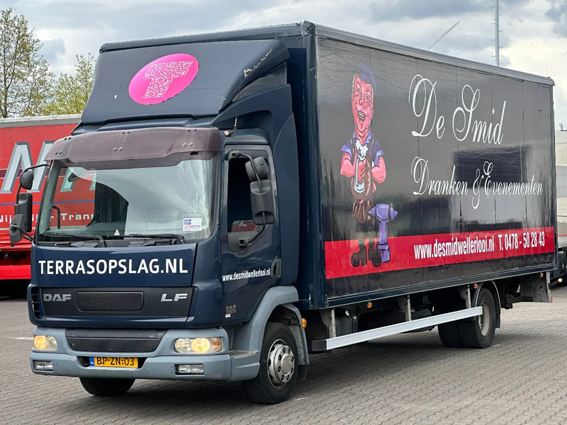DAF LF 45 180 Closed Box / Manual / Euro 3 - Camion fourgon: photos 1 DAF LF 45 180 Closed Box / Manual / Euro 3 - Camion fourgon: photos 1