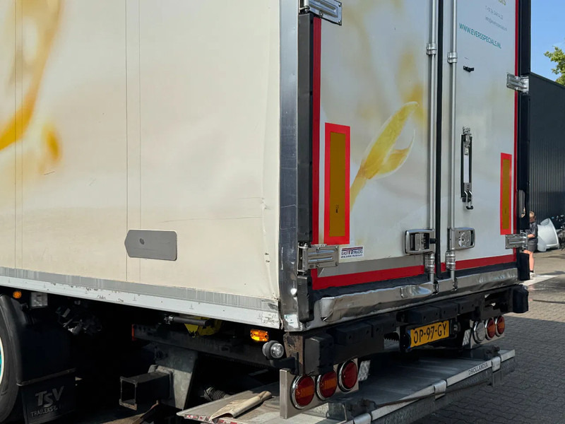 Kögel Carrier Vector 1350 / SAF-Disc / Lift-as / OV-Laadklep - Semi-remorque frigorifique: photos 5 Kögel Carrier Vector 1350 / SAF-Disc / Lift-as / OV-Laadklep - Semi-remorque frigorifique: photos 5