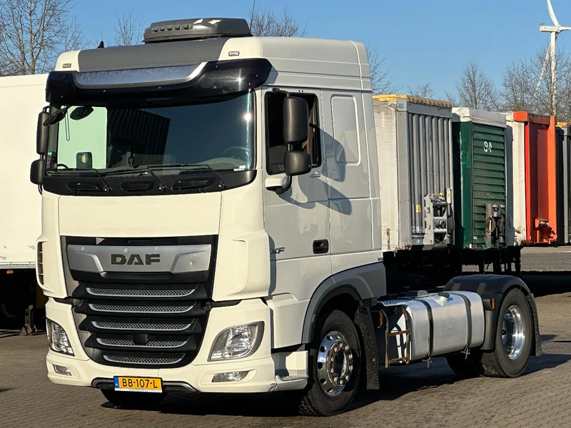 DAF XF 450 Space Cab - Euro 6 - Alcoa - Smart Tacho - Tracteur routier: photos 1 DAF XF 450 Space Cab - Euro 6 - Alcoa - Smart Tacho - Tracteur routier: photos 1