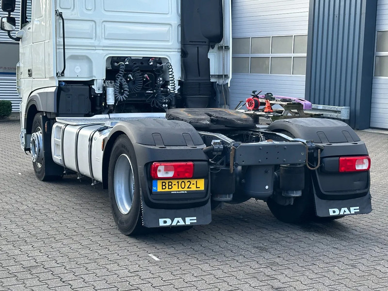 DAF XF 450 Super Space Cab Euro 6 - Tracteur routier: photos 5 DAF XF 450 Super Space Cab Euro 6 - Tracteur routier: photos 5