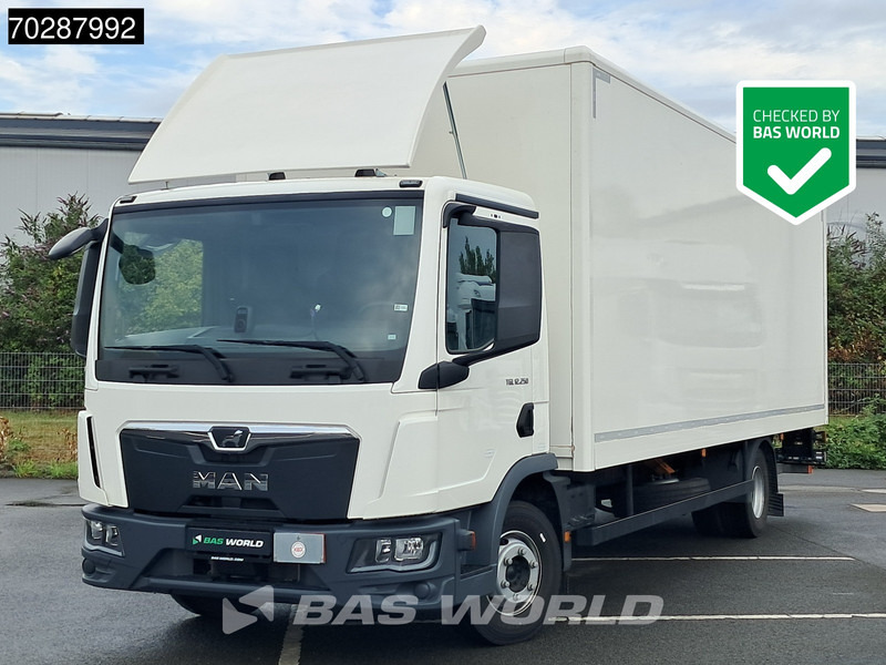 MAN TGL 12.250 4X2 12tonner LOW Mileage! 1500kg Ladebordwand Automatic Euro 6 - Camion fourgon: photos 1 MAN TGL 12.250 4X2 12tonner LOW Mileage! 1500kg Ladebordwand Automatic Euro 6 - Camion fourgon: photos 1