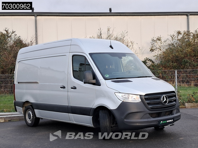 Mercedes-Benz Sprinter 315 CDI Automatik L2H2 150PS Klima Kamera Parkensensoren MBUX CarPlay Euro6 L2 A/C - Fourgonnette: photos 2 Mercedes-Benz Sprinter 315 CDI Automatik L2H2 150PS Klima Kamera Parkensensoren MBUX CarPlay Euro6 L2 A/C - Fourgonnette: photos 2