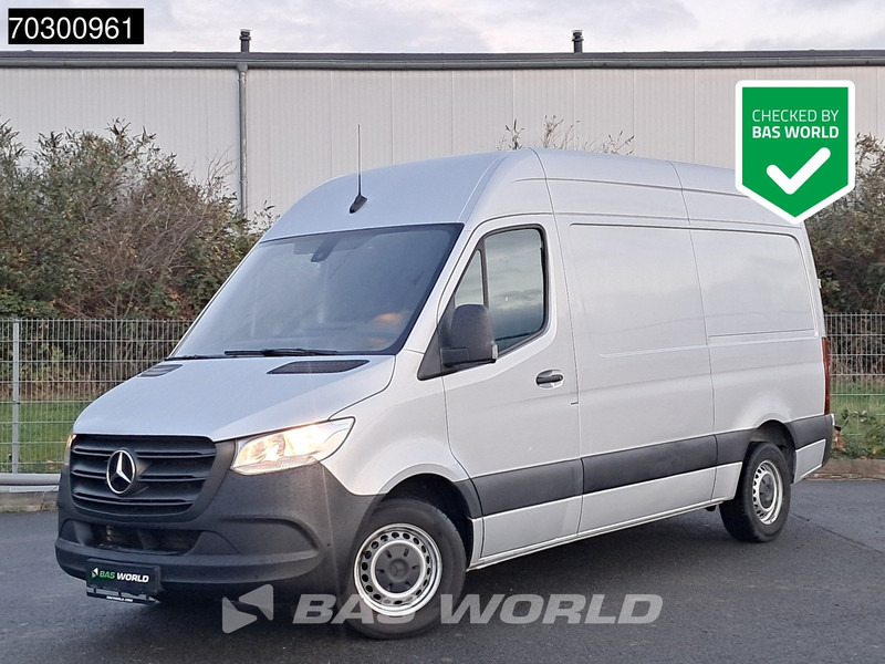 Mercedes-Benz Sprinter 315 CDI Automatik L2H2 150PS Klima Kamera Parkensensoren MBUX CarPlay Euro6 L2 A/C - Fourgonnette: photos 1 Mercedes-Benz Sprinter 315 CDI Automatik L2H2 150PS Klima Kamera Parkensensoren MBUX CarPlay Euro6 L2 A/C - Fourgonnette: photos 1