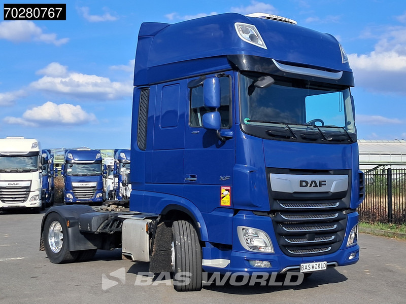 DAF XF 480 4X2 SSC Retarder PTO Standklima Alcoa's LED ACC - Tracteur routier: photos 2 DAF XF 480 4X2 SSC Retarder PTO Standklima Alcoa's LED ACC - Tracteur routier: photos 2