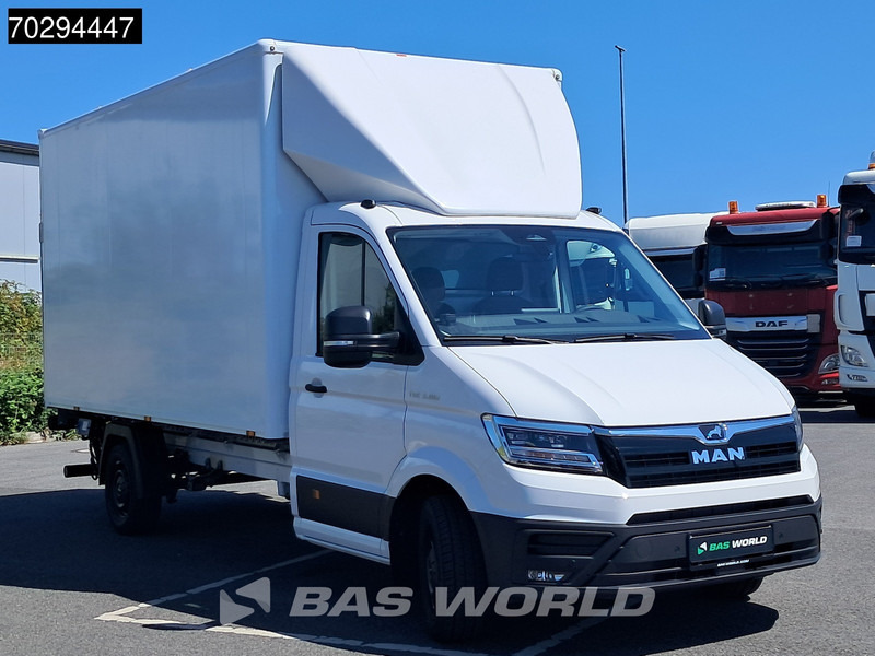 Volkswagen Crafter 177pk Neu! Automatik 2025 Facelift Koffer Ladebordwand Navi Klima Tempomat LED Euro6 21m3 A/C Cruise control - Fourgon grand volume: photos 5 Volkswagen Crafter 177pk Neu! Automatik 2025 Facelift Koffer Ladebordwand Navi Klima Tempomat LED Euro6 21m3 A/C Cruise control - Fourgon grand volume: photos 5