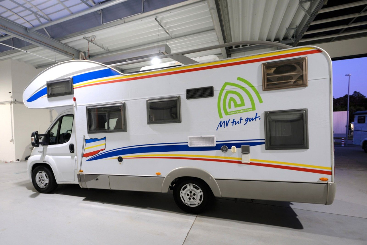 Bürstner A 576/Etagenbetten/Garage/Klima/Markise/3,0l 158 - Camping-car capucine: photos 5 Bürstner A 576/Etagenbetten/Garage/Klima/Markise/3,0l 158 - Camping-car capucine: photos 5