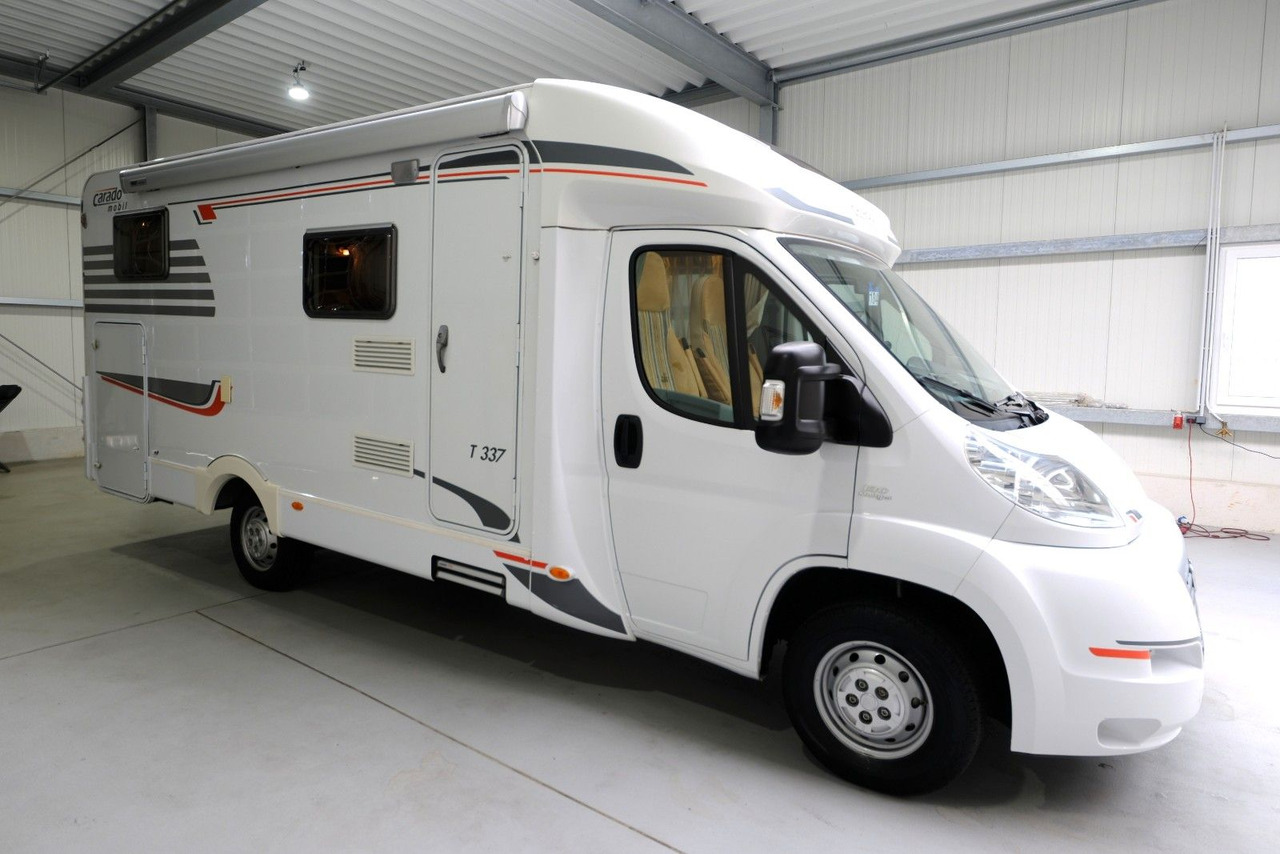 Carado T 337/Einzelbetten/Garage/Klima/Markise - Camping-car profilé: photos 1 Carado T 337/Einzelbetten/Garage/Klima/Markise - Camping-car profilé: photos 1