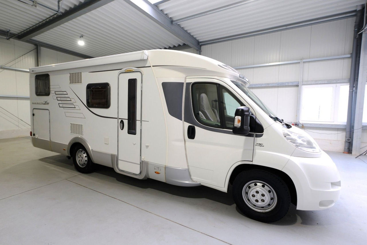 HYMER / ERIBA / HYMERCAR Tramp T 674 Cl Exclusive Line/Einzelbetten/Klima - Camping-car profilé: photos 2 HYMER / ERIBA / HYMERCAR Tramp T 674 Cl Exclusive Line/Einzelbetten/Klima - Camping-car profilé: photos 2