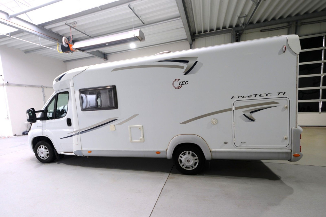 TEC Freetec T 699 G/Festbett/Garage/2xKlima/Markise - Camping-car profilé: photos 3 TEC Freetec T 699 G/Festbett/Garage/2xKlima/Markise - Camping-car profilé: photos 3