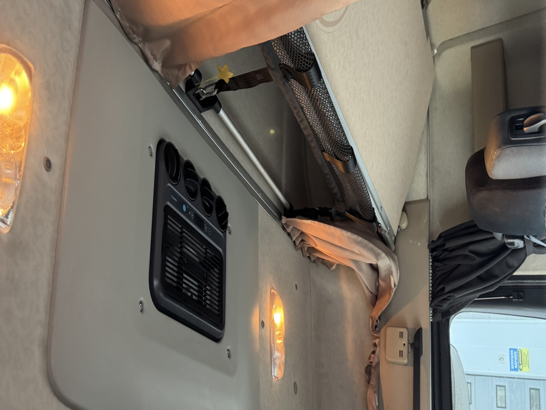 Mercedes Actros 510 1851 - Tracteur routier: photos 5 Mercedes Actros 510 1851 - Tracteur routier: photos 5