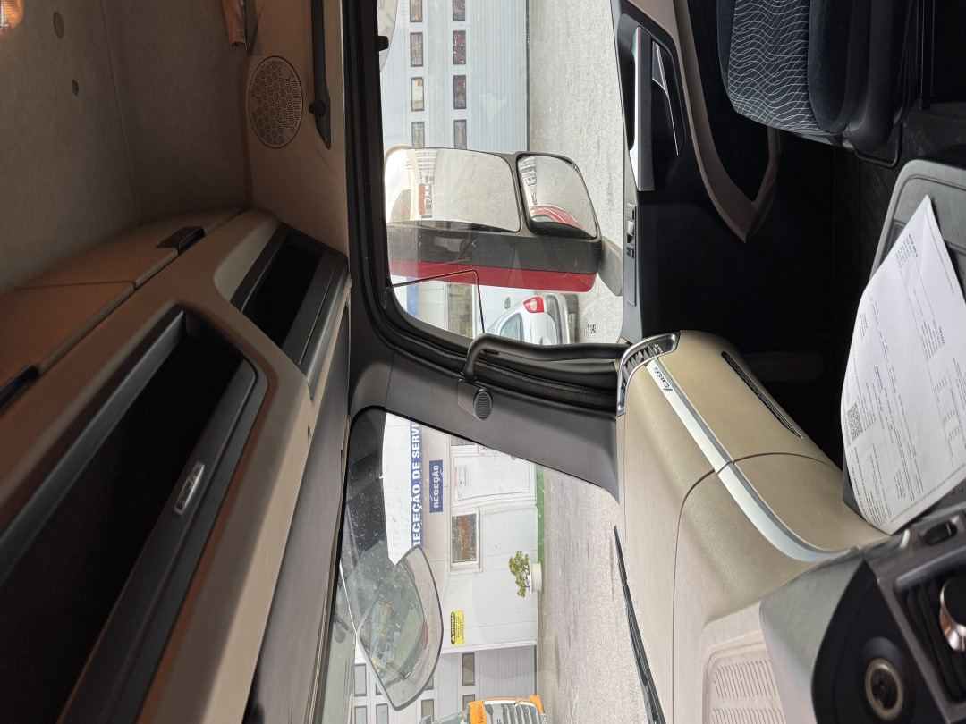 Mercedes Actros 510 1851 - Tracteur routier: photos 3 Mercedes Actros 510 1851 - Tracteur routier: photos 3