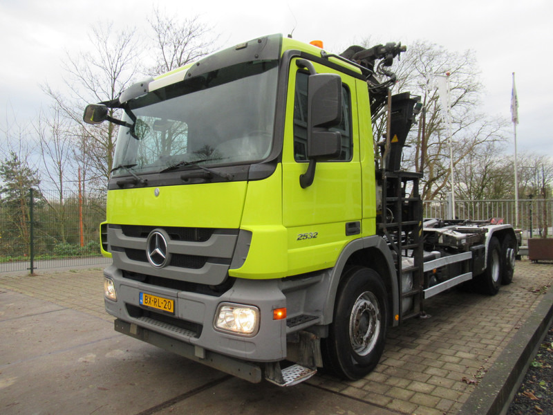 Mercedes-Benz ACTROS 2532 6x2 Palift T20 + Palfinger PK18002-EH Haak - Kraan - Camion ampliroll, Camion grue: photos 4 Mercedes-Benz ACTROS 2532 6x2 Palift T20 + Palfinger PK18002-EH Haak - Kraan - Camion ampliroll, Camion grue: photos 4