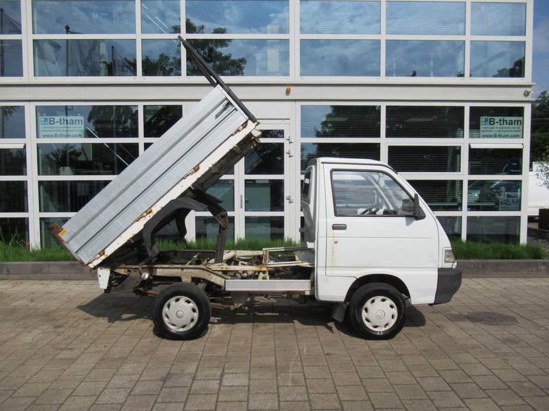 Piaggio Porter 1.3i 48KW Kipper - Tipper - Utilitaire benne: photos 3 Piaggio Porter 1.3i 48KW Kipper - Tipper - Utilitaire benne: photos 3