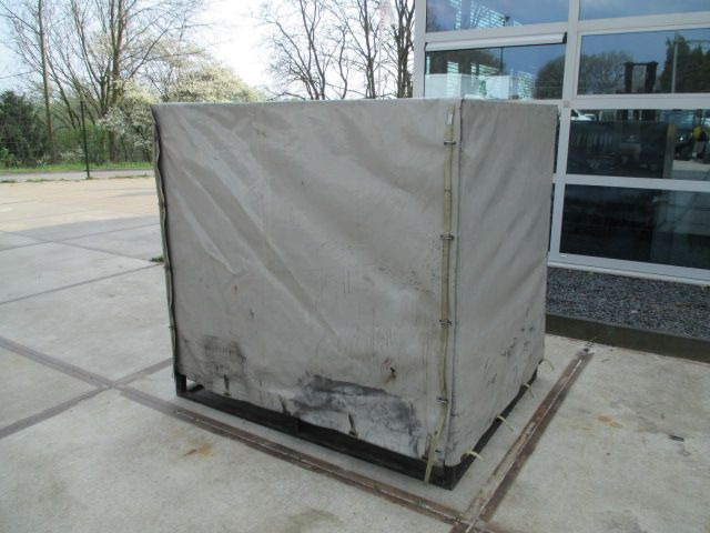 Rotair / Flirok MOBIELE ZAND Straal unit Graffiti Cleaner - Machine de nettoyage: photos 3 Rotair / Flirok MOBIELE ZAND Straal unit Graffiti Cleaner - Machine de nettoyage: photos 3