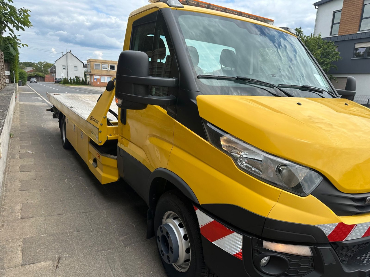 Iveco Daily 70c18 Schiebeplateau/Seilwinde/Funk - Remorqueuse: photos 3 Iveco Daily 70c18 Schiebeplateau/Seilwinde/Funk - Remorqueuse: photos 3