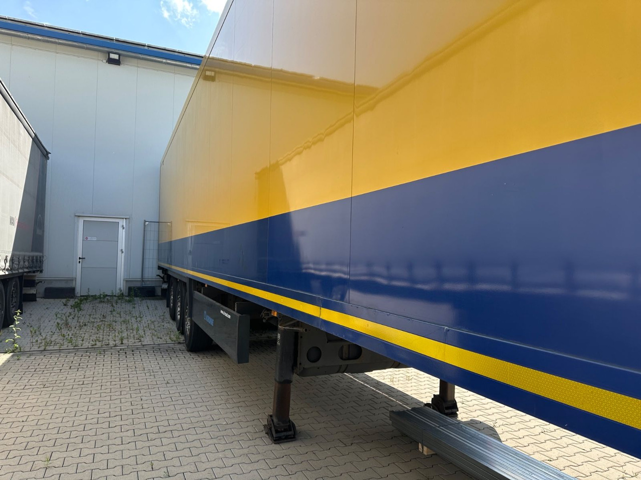 Krone Thermoking/ SD TKS/ SLXi300 - Semi-remorque frigorifique: photos 3 Krone Thermoking/ SD TKS/ SLXi300 - Semi-remorque frigorifique: photos 3