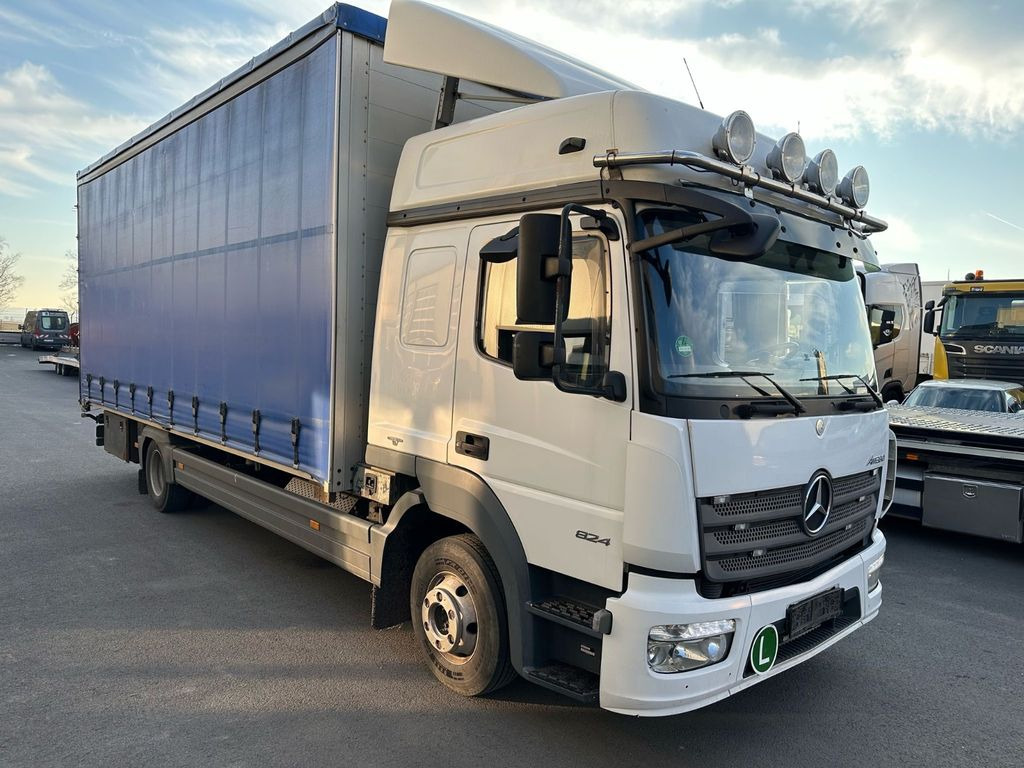 Mercedes-Benz Atego 824 Top-Ausstattung*Plane-Pritsche*Top Mercedes-Benz Atego 824 Top-Ausstattung*Plane-Pritsche*Top - Camion à rideaux coulissants: photos 1 Mercedes-Benz Atego 824 Top-Ausstattung*Plane-Pritsche*Top Mercedes-Benz Atego 824 Top-Ausstattung*Plane-Pritsche*Top - Camion à rideaux coulissants: photos 1
