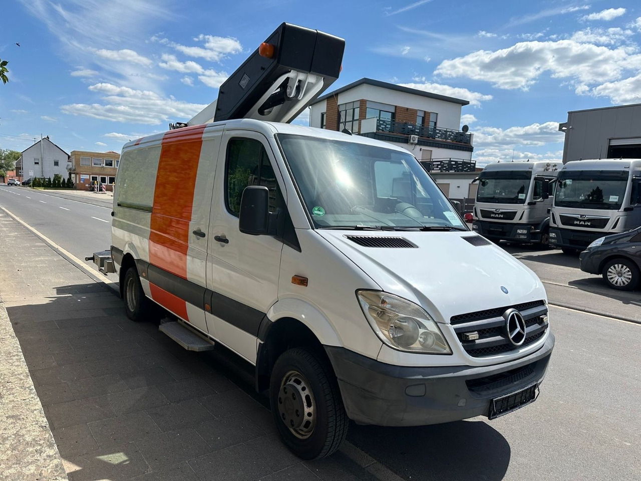 Mercedes-Benz Sprinter 515 CDI 4X4|13,2m Versailift ET-38-LFH - Camion avec nacelle: photos 4 Mercedes-Benz Sprinter 515 CDI 4X4|13,2m Versailift ET-38-LFH - Camion avec nacelle: photos 4
