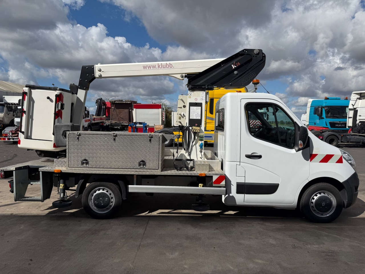 Renault Master III Steiger Klubb K26 / 11,2m / 200Kg - Camion avec nacelle: photos 4 Renault Master III Steiger Klubb K26 / 11,2m / 200Kg - Camion avec nacelle: photos 4