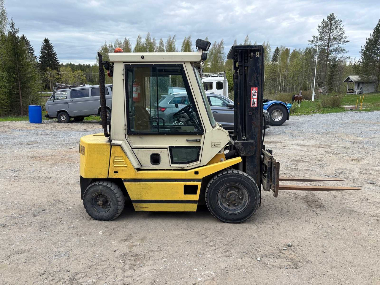 Forklift TCM FD25Z2 - Chariot élévateur diesel: photos 4 Forklift TCM FD25Z2 - Chariot élévateur diesel: photos 4