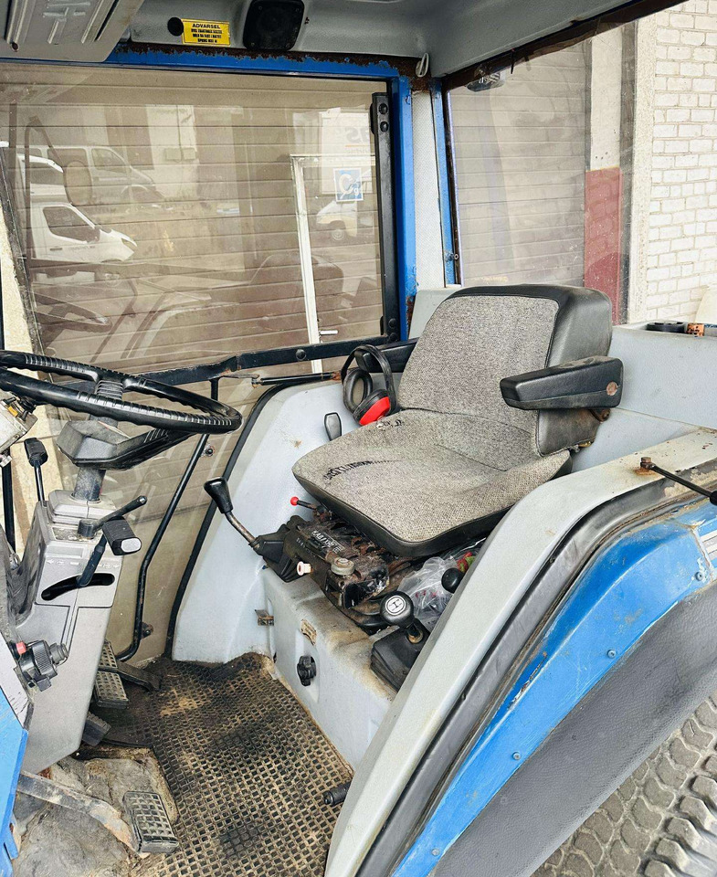 Tracteur agricole Iseki 530: photos 7