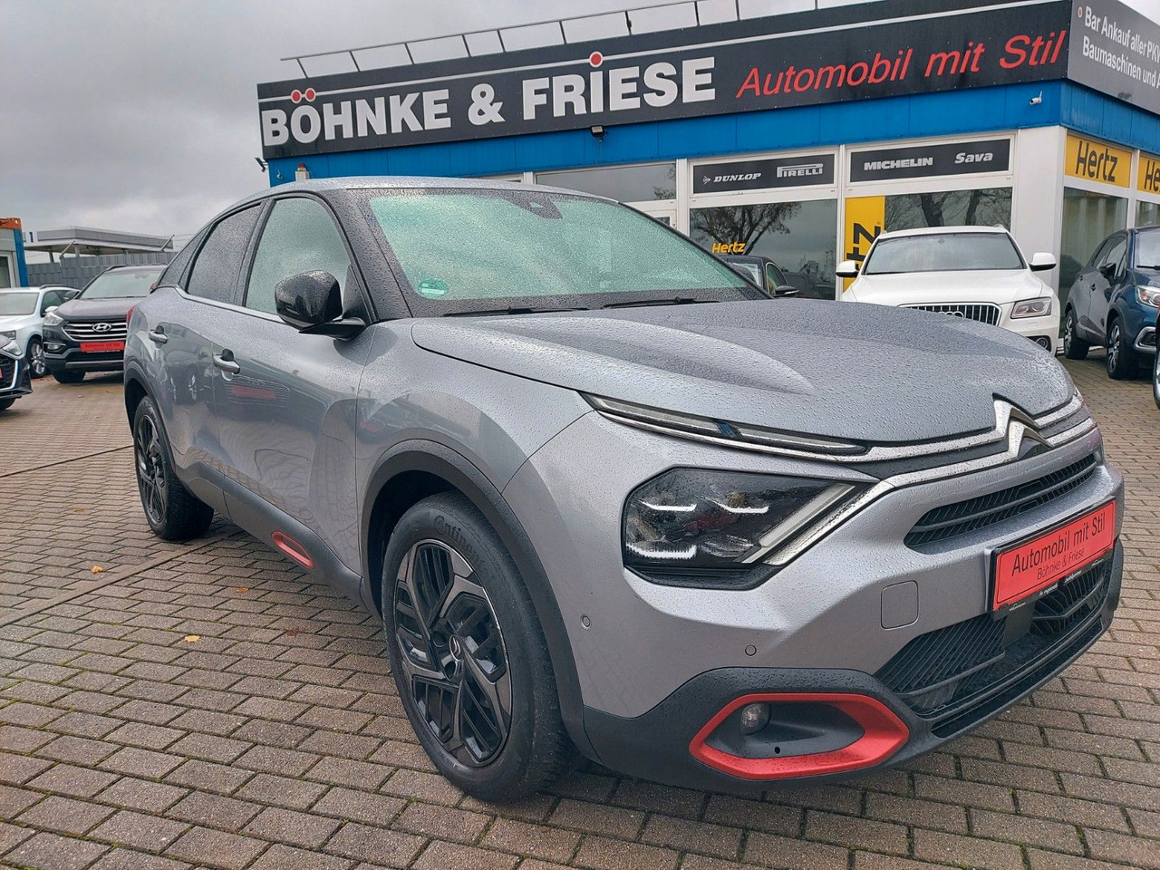 Citroën C4 Lim. Shine Automatik Leder Navi LED uvm. - SUV: photos 1 Citroën C4 Lim. Shine Automatik Leder Navi LED uvm. - SUV: photos 1