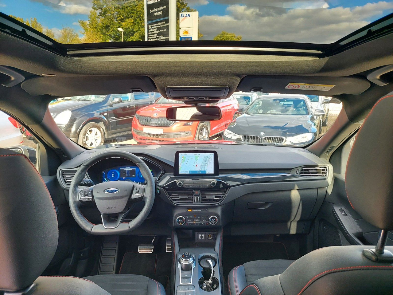 Ford Kuga Plug-In Hybrid ST-Line X ACC Assist 360° - SUV: photos 2 Ford Kuga Plug-In Hybrid ST-Line X ACC Assist 360° - SUV: photos 2