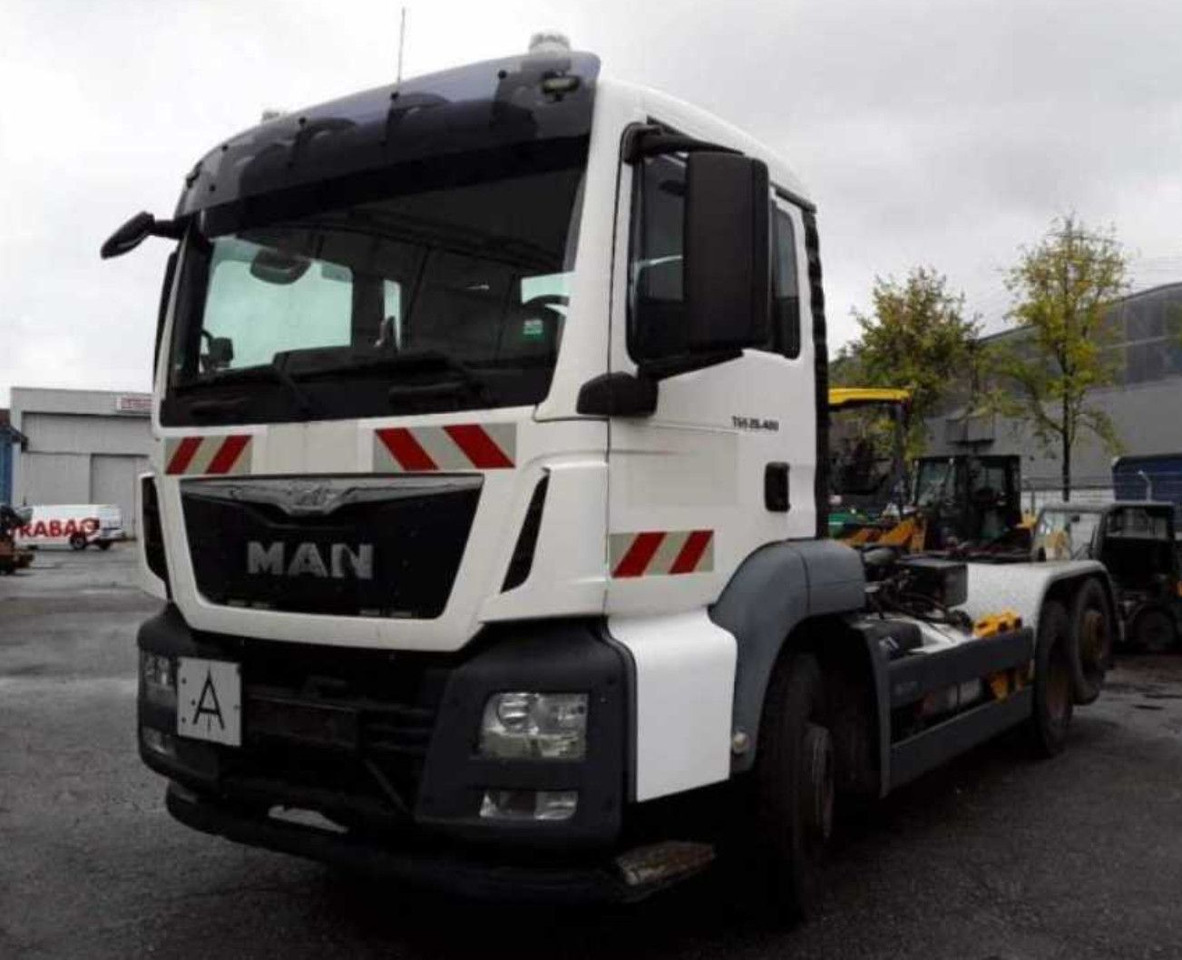 MAN 26.400 ABROLLER HIAB - Camion ampliroll: photos 1 MAN 26.400 ABROLLER HIAB - Camion ampliroll: photos 1