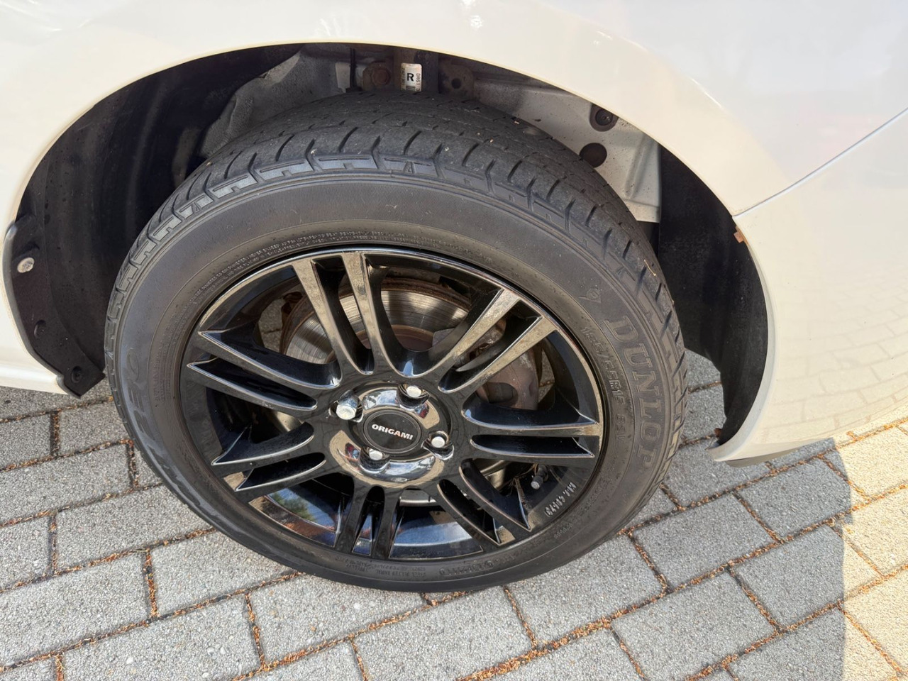 Voiture Mazda 2 Lim. 1.3 Origami 5 TÜER KLIMA SHZ TÜV NEU: photos 9 Voiture Mazda 2 Lim. 1.3 Origami 5 TÜER KLIMA SHZ TÜV NEU: photos 9