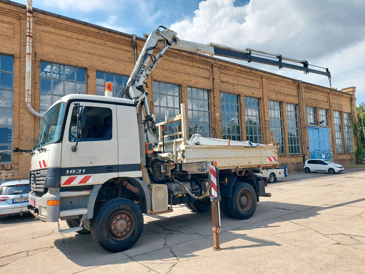 Mercedes-Benz ACTROS 1831 4X4 KRAN MEILER ALLRAD ATLAS 165.2E - Camion benne, Camion grue: photos 3 Mercedes-Benz ACTROS 1831 4X4 KRAN MEILER ALLRAD ATLAS 165.2E - Camion benne, Camion grue: photos 3