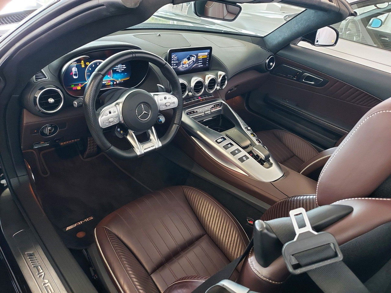 Cabriolet Mercedes-Benz AMG GT Roadster Nappa Burmester: photos 13