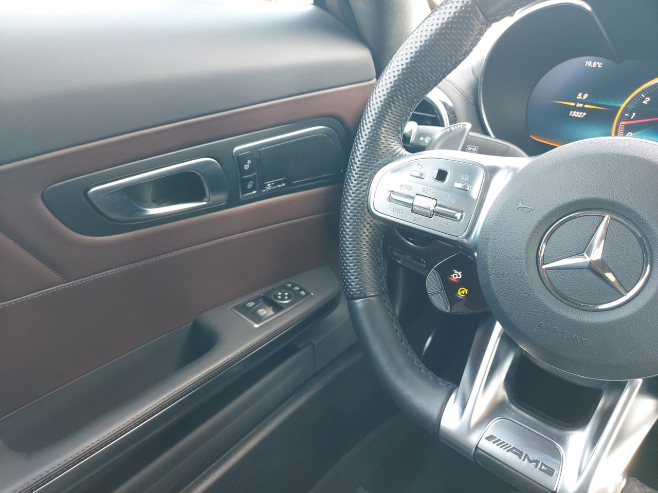 Cabriolet Mercedes-Benz AMG GT Roadster Nappa Burmester: photos 17