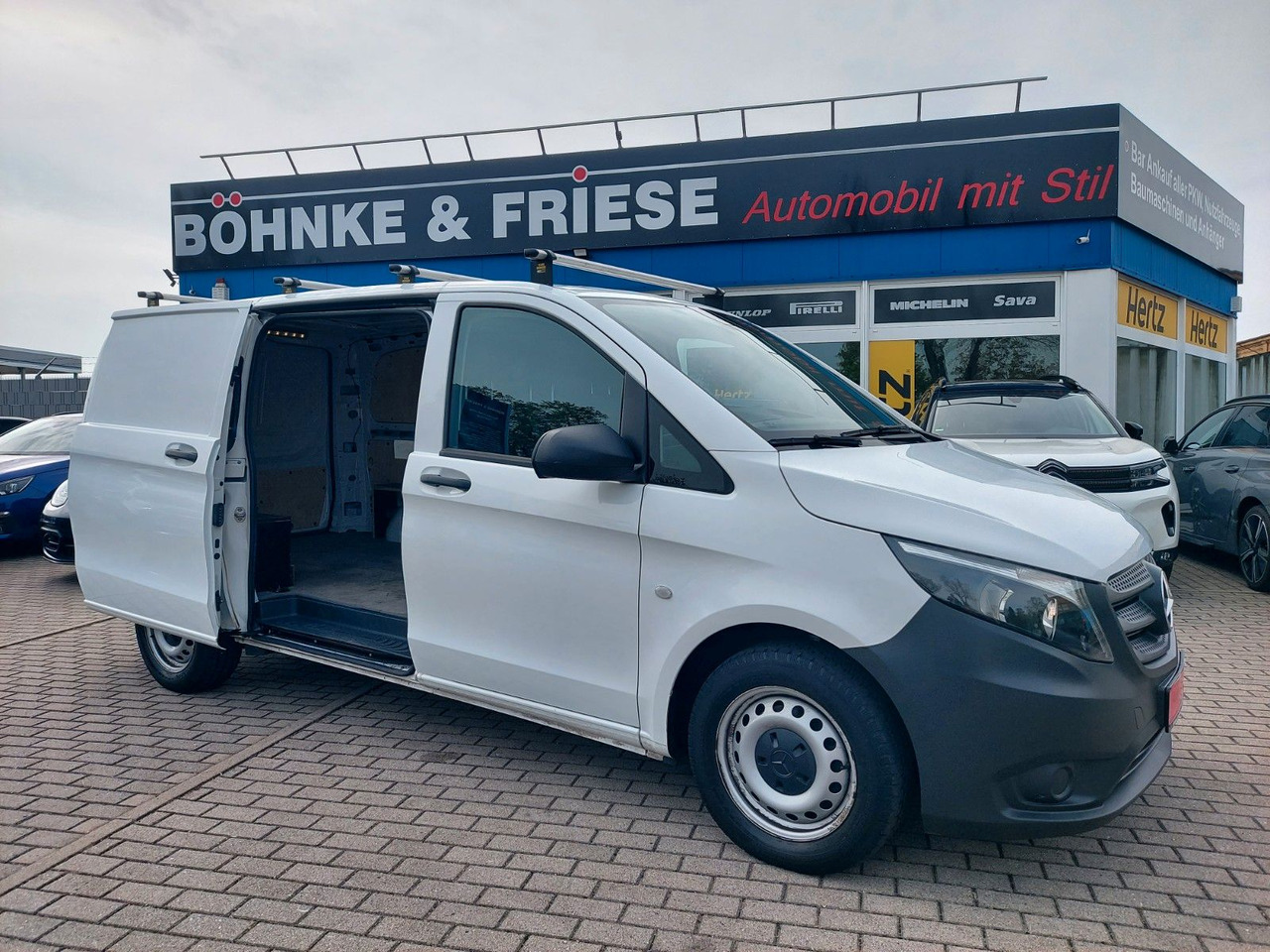Mercedes-Benz Vito Kasten 110 FWD Lang Klima Kamera DAB PDC - Transport de personnes: photos 1 Mercedes-Benz Vito Kasten 110 FWD Lang Klima Kamera DAB PDC - Transport de personnes: photos 1