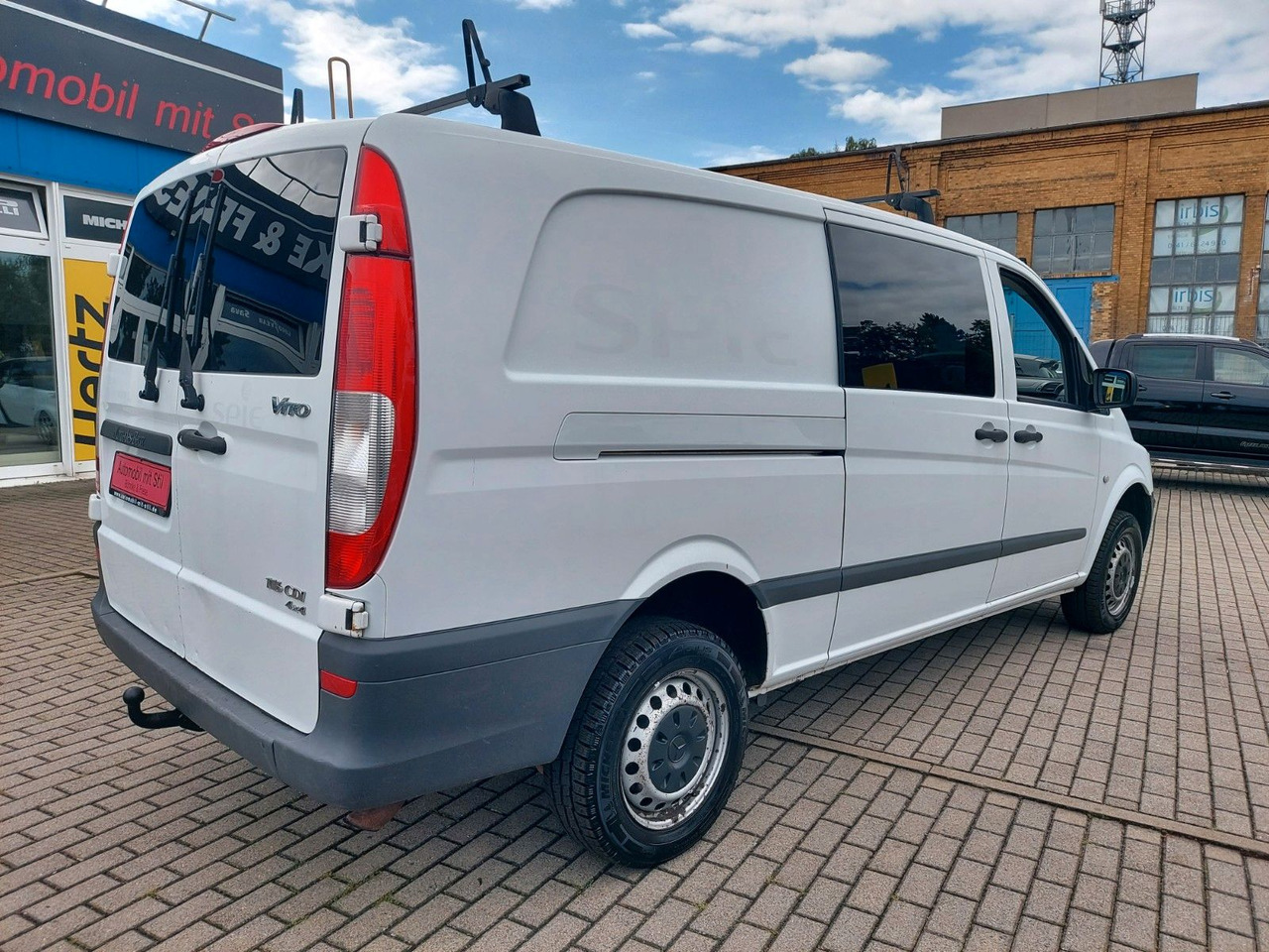 Mercedes-Benz Vito Mixto 4x4 116 extralang Automatik 5 Sitze - Transport de personnes: photos 5 Mercedes-Benz Vito Mixto 4x4 116 extralang Automatik 5 Sitze - Transport de personnes: photos 5