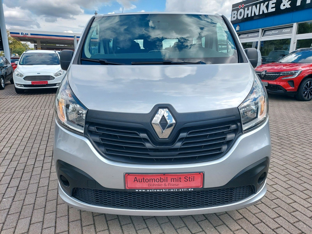 Renault Trafic Combi L1H1 2,7t Expression Klima - Transport de personnes: photos 3 Renault Trafic Combi L1H1 2,7t Expression Klima - Transport de personnes: photos 3