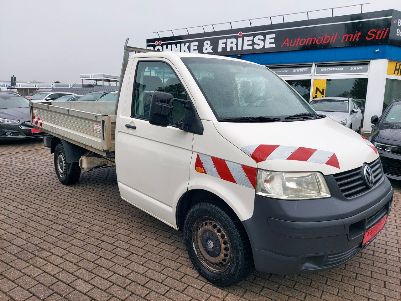 Volkswagen T5 Transporter Pritsche lang 1.9 AHK - Utilitaire plateau: photos 3 Volkswagen T5 Transporter Pritsche lang 1.9 AHK - Utilitaire plateau: photos 3