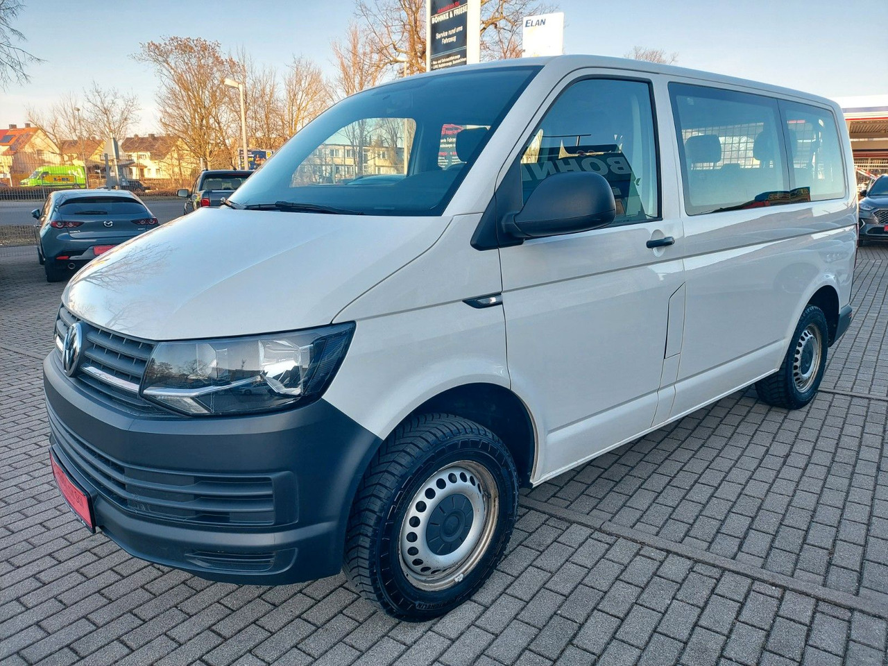 Volkswagen T6 Kombi 4Motion 9 Sitzer KLIMA PDC AHK UVW. Volkswagen T6 Kombi 4Motion 9 Sitzer KLIMA PDC AHK UVW. - Minibus, Transport de personnes: photos 5 Volkswagen T6 Kombi 4Motion 9 Sitzer KLIMA PDC AHK UVW. Volkswagen T6 Kombi 4Motion 9 Sitzer KLIMA PDC AHK UVW. - Minibus, Transport de personnes: photos 5