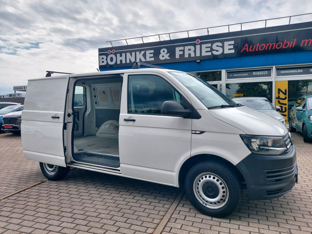 Volkswagen T6 Transporter Kasten-Kombi Kasten EcoProfi - Transport de personnes: photos 1 Volkswagen T6 Transporter Kasten-Kombi Kasten EcoProfi - Transport de personnes: photos 1