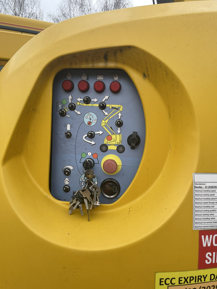 Neotec RRV Road-Rail Haulotte - Nacelle articulée: photos 4 Neotec RRV Road-Rail Haulotte - Nacelle articulée: photos 4