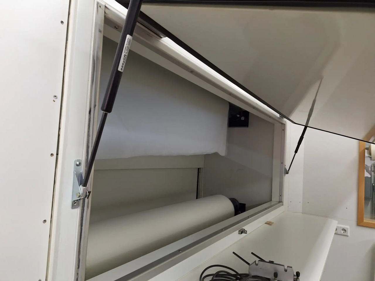 1 Stk. VSG Laminieranlage / Trockenraum (Hoaf) - Machine-outil: photos 5 1 Stk. VSG Laminieranlage / Trockenraum (Hoaf) - Machine-outil: photos 5