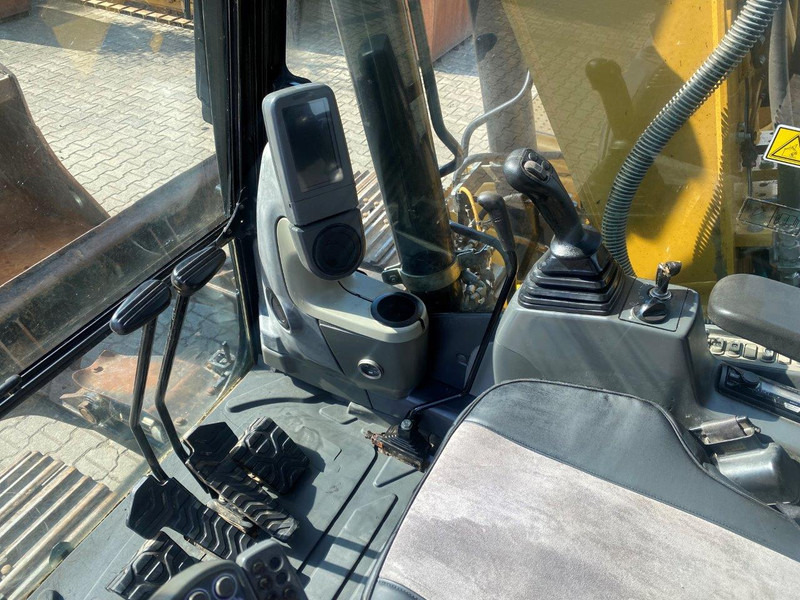 Caterpillar 312 DL NVT - Pelle sur chenille: photos 5 Caterpillar 312 DL NVT - Pelle sur chenille: photos 5