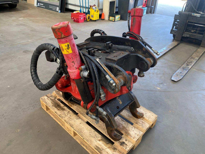 INDEXATOR RT80 - Attache rapide: photos 1 INDEXATOR RT80 - Attache rapide: photos 1