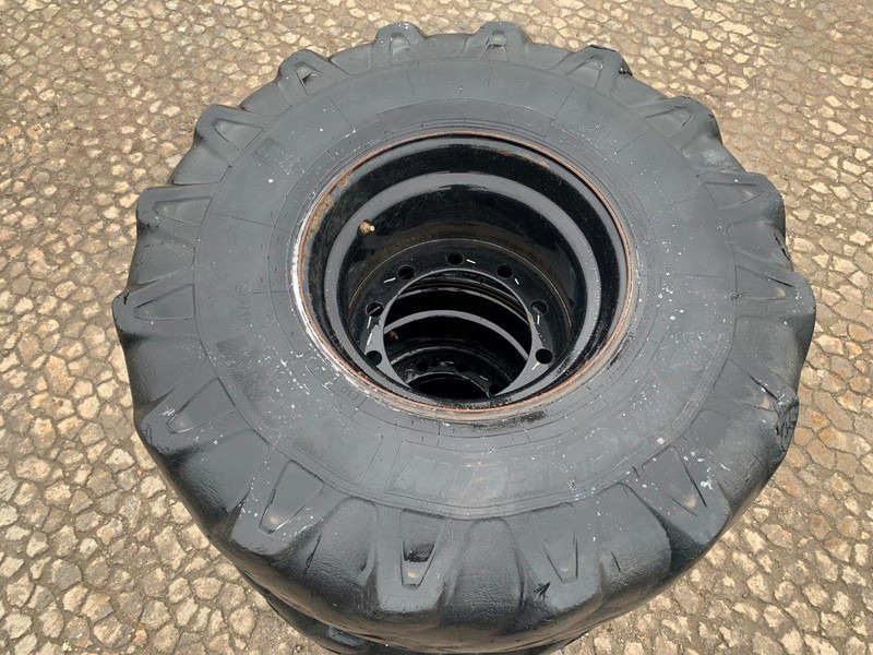 Michelin XF - Pneu: photos 5 Michelin XF - Pneu: photos 5