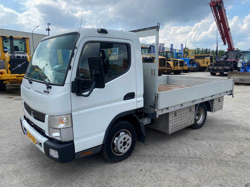 Mitsubishi Fuso Canter 3C18 NVT - Camion fourgon: photos 3 Mitsubishi Fuso Canter 3C18 NVT - Camion fourgon: photos 3