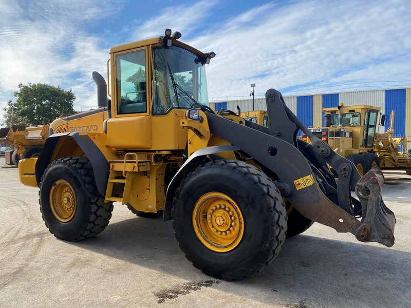 Chargeuse sur pneus Volvo L90E NVT: photos 15 Chargeuse sur pneus Volvo L90E NVT: photos 15