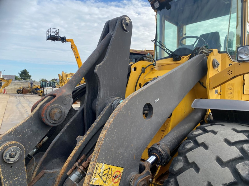 Chargeuse sur pneus Volvo L90E NVT: photos 19 Chargeuse sur pneus Volvo L90E NVT: photos 19