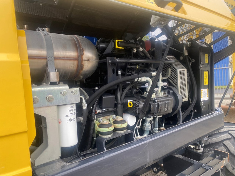 Pelle sur pneus Yanmar B95w NVT: photos 13 Pelle sur pneus Yanmar B95w NVT: photos 13