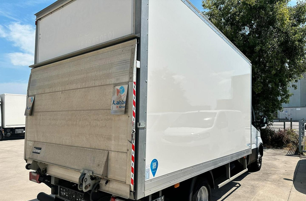 Iveco daily 35c16 euro 6 furgone e sponda - Fourgon grand volume: photos 3 Iveco daily 35c16 euro 6 furgone e sponda - Fourgon grand volume: photos 3