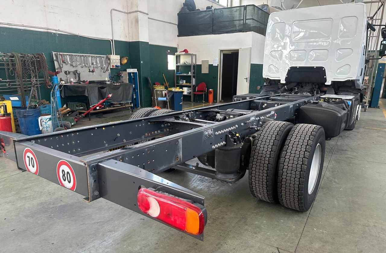 RENAULT MIDLIM D13.250 AUTOTELAIO CABINA LETTO EUR en leasing occasion RENAULT MIDLIM D13.250 AUTOTELAIO CABINA LETTO EUR: photos 9 RENAULT MIDLIM D13.250 AUTOTELAIO CABINA LETTO EUR en leasing occasion RENAULT MIDLIM D13.250 AUTOTELAIO CABINA LETTO EUR: photos 9